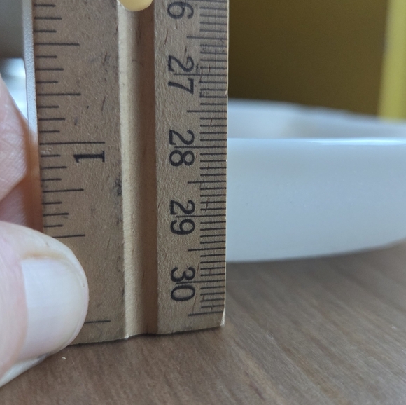 Milk Glass Strawberry Shaped Candy Relish Snack Dish Trinket Tray - Picture 6 of 6